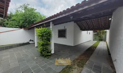 Casa para Venda em Itanhaém, Jardim Grandesp, 3 dormitórios, 2 suítes, 4 banheiros, 12 vagas
