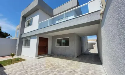 Sobrado para Venda em Itanhaém, Jardim Cibratel I, 4 dormitórios, 2 suítes, 4 banheiros, 4 vagas