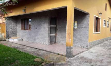 Casa para Venda em Itanhaém, Balneário Tupy, 2 dormitórios, 1 suíte, 2 banheiros, 6 vagas