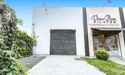 Ponto comercial para alugar na Rua Camões, 555, Alto da Rua XV, Curitiba