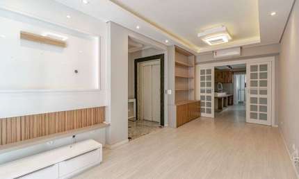 EXCELENTE APARTAMENTO NO CABRAL COM 4 SUITES E DUAS VAGAS DE GARAGEM !!!!