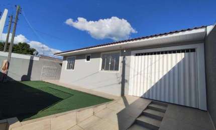 Casa com 4 quartos à venda na Rua José de Almeida Sobrinho, 495, Quississana, São José dos Pinhais, 140 m2 por R$ 650.000