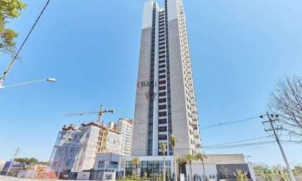 3 dormitorios, 2 vagas, apartamento novo no Ecoville