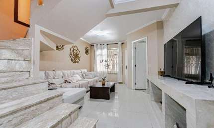 Casa com 3 quartos à venda na Rua Uniflor, 203, Centro, Pinhais