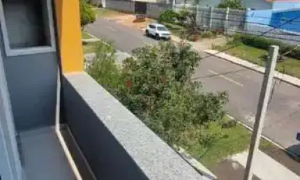 Apartamento de 2 quartos a venda no hauer (ao lado da linha verde)