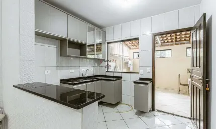 Casa em condomínio fechado com 3 quartos à venda na Rua Irineu Chempcek, 301, Estação, Araucária