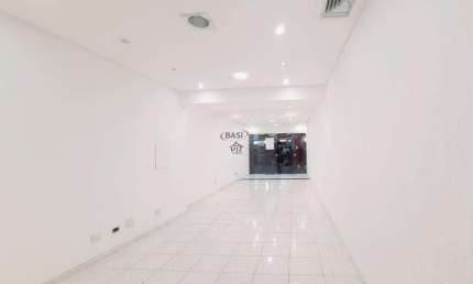 Loja com Mezanino no Terreo do Shopping Metropolitan no Centro de Curitiba