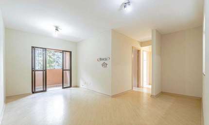 Apartamento de 3 Dormitorios a Venda no Tingui (PROXIMO AO PARQUE BACACHERI)
