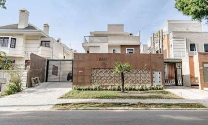 Casa em Condominio, Jardim Social com acabamentos de primeira