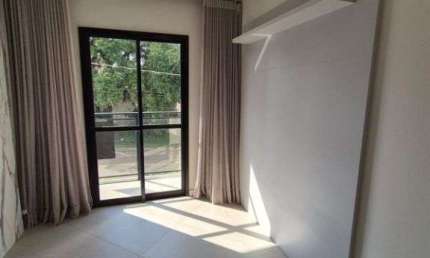 Apartamento a Venda em Sao Jose dos Pinhais (com 3 quartos/ suite semimobiliado)