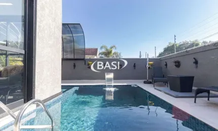 Casa de alto padrao em condominio fechado totalmente mobiliada !!!!