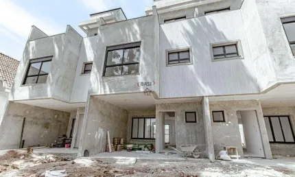 Casa com 3 quartos à venda na Rua Cuiabá, 1509, Cajuru, Curitiba