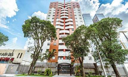 Apartamento de 3 Quartos a venda no Cabral (semi-mobiliado,  ensolarado, andar alto)