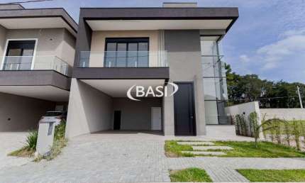 Casa de Condominio com 3 Quartos/  3 Suites a Venda, 260 m2