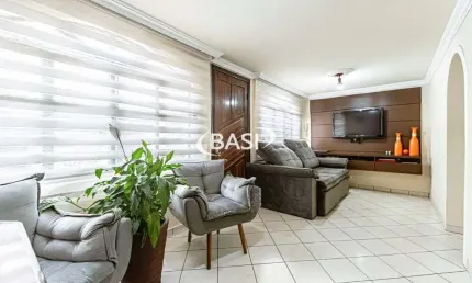 Casa com 3 quartos à venda na Rua Dezenove de Novembro, 128, Centro, Pinhais