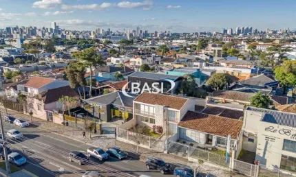 Casa Comercial a Venda no Reboucas (excelente localizacao, desocupada)