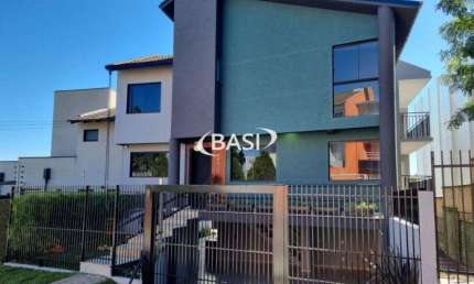 Casa de Alto Padrao a Venda no Uberaba (3 dormitorios, 5 garagens e muito mais!)