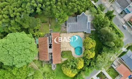 Casa com amplo espaco Verde  em Colombo ( a 2 minutos da BR 116)