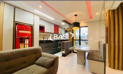 Apartamento de 2 Quartos a Venda no Tingui, Curitiba