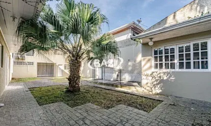 CASA COM QUINTAL A VENDA NO JARDIM SOCIAL (4 DORMITORIOS)