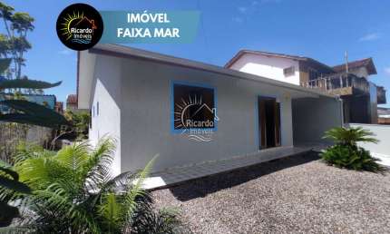 Casa com 3 quartos à venda na Rua de Castro e Silva, 366, Ipanema, Pontal do Paraná por R$ 750.000
