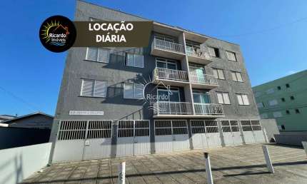 Apartamento com 3 quartos para alugar na Avenida Xingu, 65, Ipanema, Pontal do Paraná por R$ 400 Por Dia