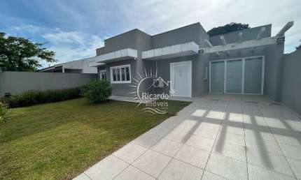 Casa com 3 quartos à venda na Rua Saíra, 294, Pontal do Sul, Pontal do Paraná por R$ 650.000
