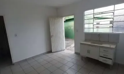 Casa com 1 quarto para alugar no Jardim do Lírio, Jundiaí , 40 m2 por R$ 900