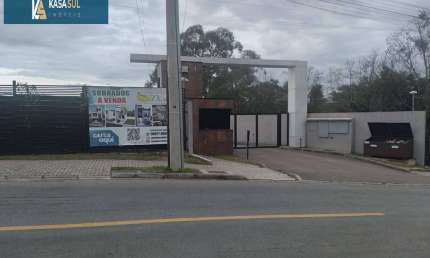 SOBRADO EM CONDOMINIO FECHADO NO SANTA CANDIDA COM 131,68 M².