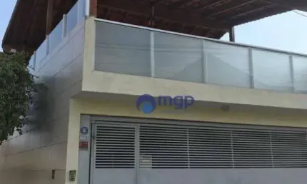 Sobrado a venda com 3 quartos, 247 m² - Jardim Guanca