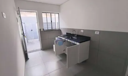 Casa térrea com 1 quarto para locação na Vila Guilherme - 30 m² - São Paulo/SP