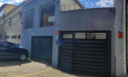 Casa comercial com 4 salas para alugar na Rua Santa Eulália, 127, Santana, São Paulo