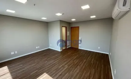Sala comercial para alugar na Rua John Harrison, 299, Lapa, São Paulo