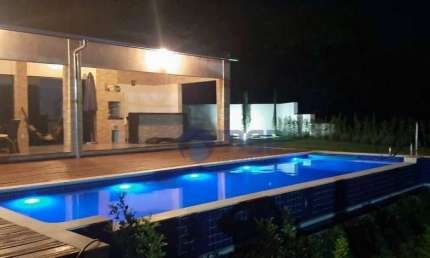 Casa com 4 dormitórios à venda, 450 m² por R$ 1.700.000,00 - Represa Jurumirim - Avaré/SP