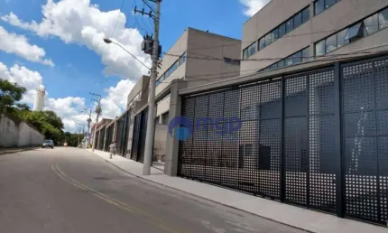 Galpão para alugar, 767 m² por R$ 20,00/mês - Parque São Pedro - Itaquaquecetuba/SP
