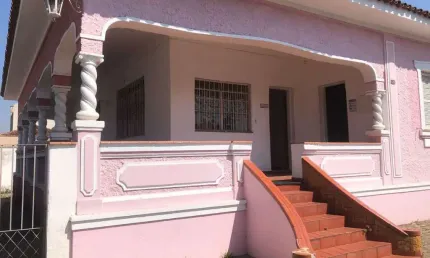 Casa com 3 dormitórios para alugar, 150 m² por R$ 3.500/mês - Centro - Taubaté/SP