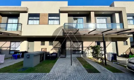 Sobrado Moderno e Totalmente Decorado - Condomínio Fechado a venda no Boqueirão