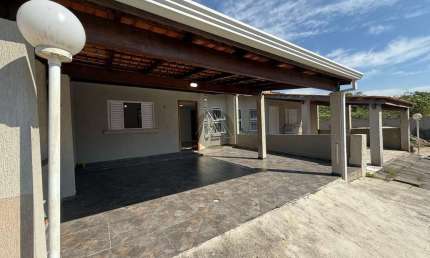 Casa em Condomínio a venda no Pedro Moro em São José dos Pinhais.
