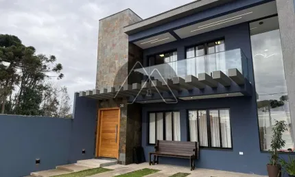Sobrado mobiliado em condominio fechado a venda no Costeira