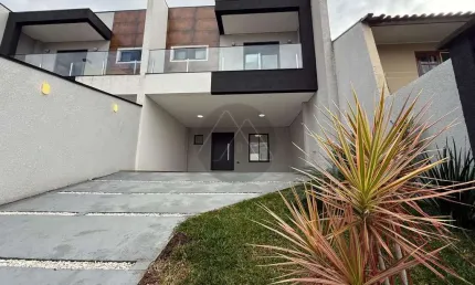 Sobrado com terreno alto padrão à venda no aristocrata em são josé dos pinhais.