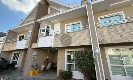Sobrado semi mobiliado em condominio fechado a venda no Jardim das Américas