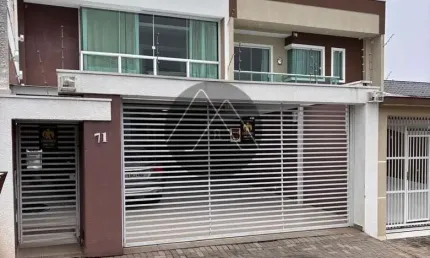 Sobrado mobiliado com quatro dormitórios a venda no Braga em São José dos Pinhais