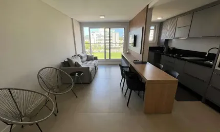 Apartamento com 2 quartos à venda na Avenida dos Dourados, 1, Jurerê Internacional, Florianópolis por R$ 1.690.000