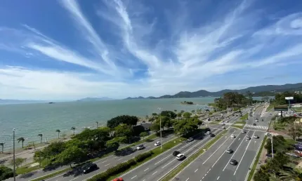 Apartamento com 3 quartos à venda na Avenida Governador Irineu Bornhausen, 4100, Beira Mar, Florianópolis por R$ 2.680.000