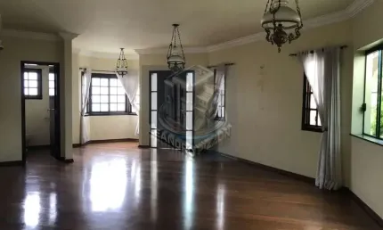 Casa em condomínio fechado com 4 quartos para alugar no Arujázinho IV, Arujá , 190 m2 por R$ 7.500