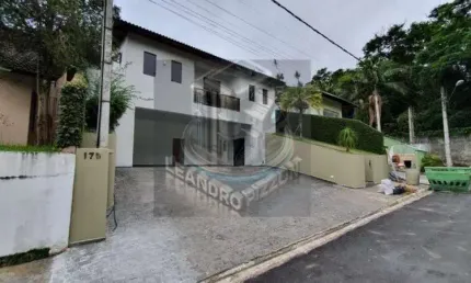 Casa em condomínio fechado com 3 quartos para alugar no Arujá Country Club, Arujá , 187 m2 por R$ 8.000