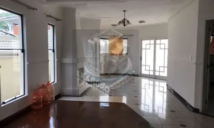 Casa com 4 quartos para alugar na Avenida Benedito Manoel dos Santos, Jardim Fazenda Rincão, Arujá, 280 m2 por R$ 9.000