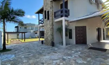 Casa com 5 quartos à venda na Rua: Mariani Kummrow (1530), 385, Centro, Itapoá por R$ 2.200.000