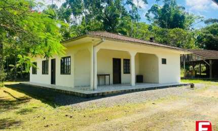 Chácara / sítio com 4 quartos à venda na estrada geral da serrinha km 15, sn, Bom Futuro, Garuva, 85 m2 por R$ 1.400.000