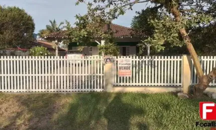 Casa com 4 quartos à venda na Rua Jonatan Bruno Cadore, 51, Itapema do Norte, Itapoá, 141 m2 por R$ 550.000